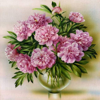 Без бренда «Пионы в круглой прозрачной вазе (20шт)» в Улан-Удэ